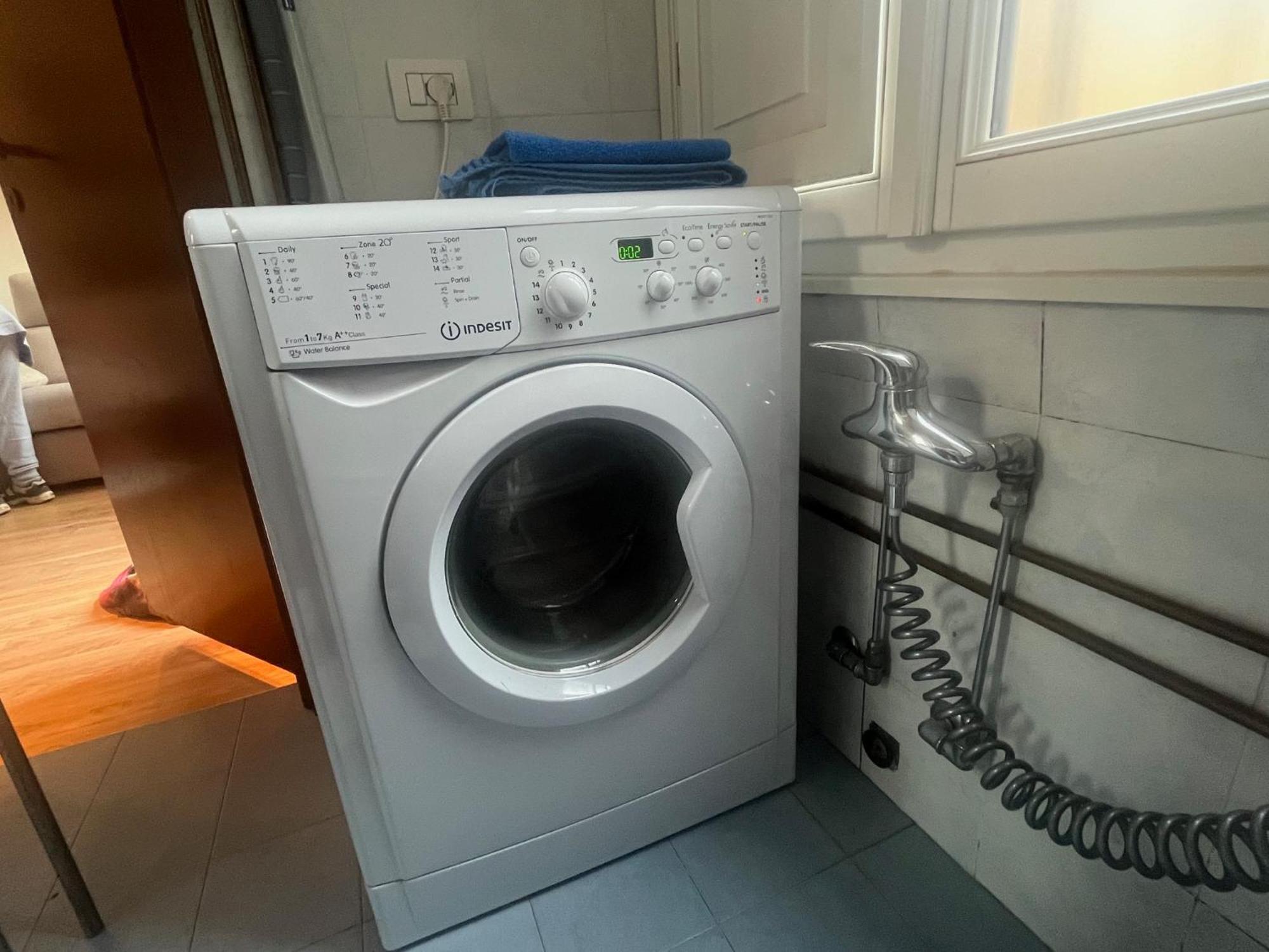Apartment A.C.& G.O. Milan Bilik gambar