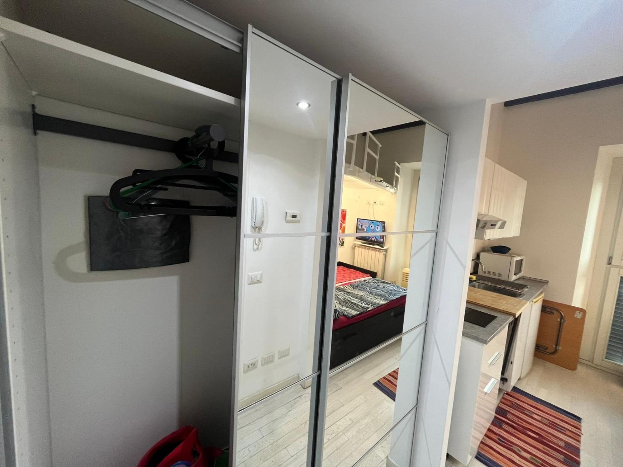 Apartment A.C.& G.O. Milan Bilik gambar